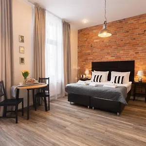 https://leo-aparthotel-kazimierz.krakowhotelspoland.com